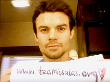 Daniel Gillies, Twitter Daniel Gillies, Twitter